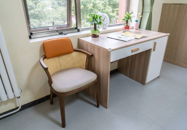 家园·认知照护专业周全普乐时光·认知专区安心靠谱2026最新九游会j9ag专收阿尔茨海默病专业正规的养老机构选哪家?太保(图6) 家园·认知照护专业周全普乐时光·认知专区安心靠谱2026最新九游会j9ag专收阿尔茨海默病专业正规的养老机构选哪家?太保(图6)