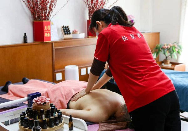 家园·认知照护专业周全普乐时光·认知专区安心靠谱2026最新九游会j9ag专收阿尔茨海默病专业正规的养老机构选哪家?太保(图17) 家园·认知照护专业周全普乐时光·认知专区安心靠谱2026最新九游会j9ag专收阿尔茨海默病专业正规的养老机构选哪家?太保(图17)