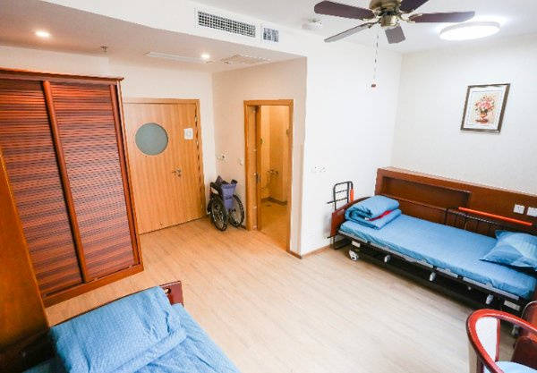 家园·认知照护专业周全普乐时光·认知专区安心靠谱2026最新九游会j9ag专收阿尔茨海默病专业正规的养老机构选哪家?太保(图39) 家园·认知照护专业周全普乐时光·认知专区安心靠谱2026最新九游会j9ag专收阿尔茨海默病专业正规的养老机构选哪家?太保(图39)